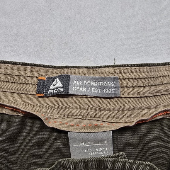 Nike ACG Pants Men 36x32 Olive Green Cargo Canvas Hiking Skater Y2K Vintage - Picture 2 of 9